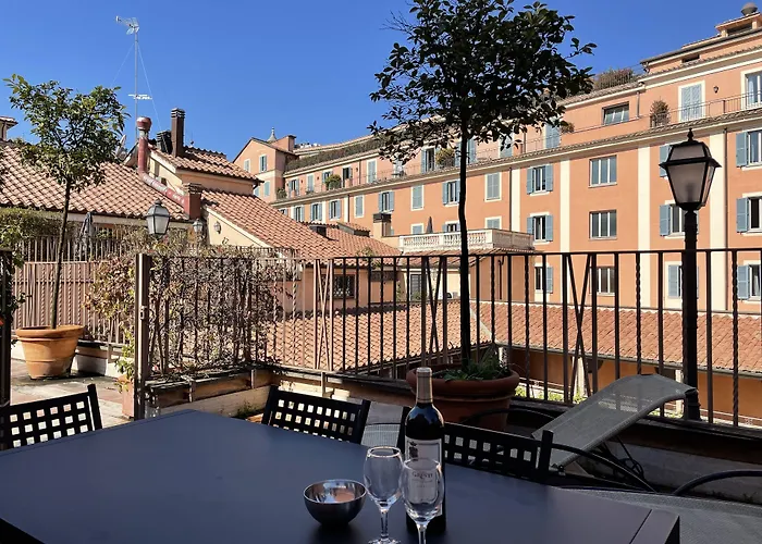 Piazzetta Margutta - My Extra Home